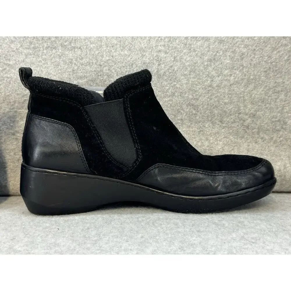 Easy Spirit Danda Black Leather Pull On Ankle Chelsea Booties - Size 8
